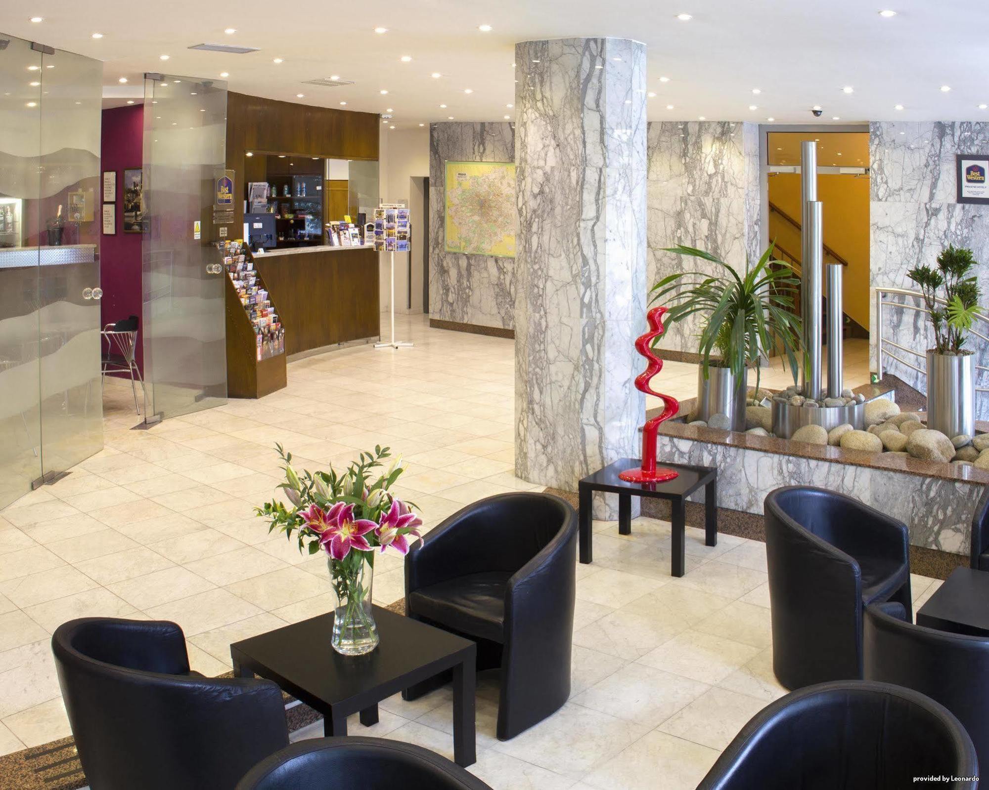 Luxury Family Hotel Bila Labut Πράγα Εσωτερικό φωτογραφία